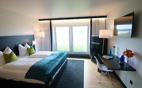 ME Hotel